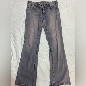 American Eagle Favorite Boyfriend Jeans - 8 Long